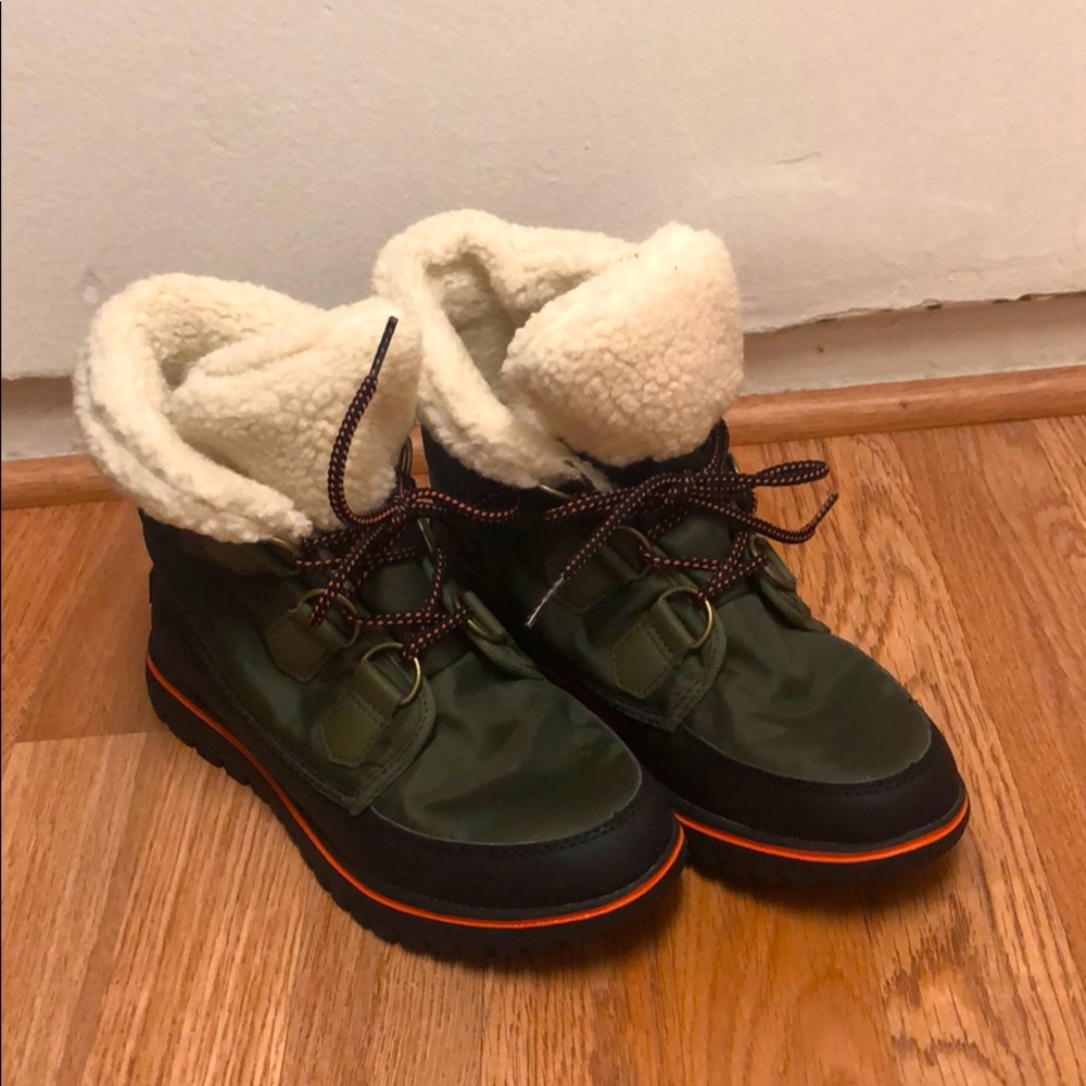Sorel waterproof women’s boots